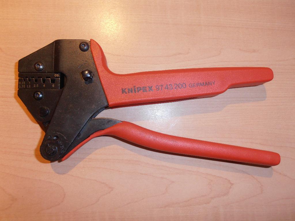 Zgan KNIPEX adereindhuls krimptang 97 53 200., Doe-het-zelf en Verbouw, Gereedschap | Handgereedschap, Ophalen of Verzenden, Zo goed als nieuw