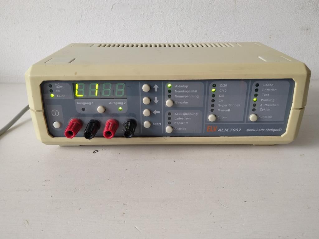 ELV ALM 7002 Accu lader voor NICD, NIMH, LI-ION accu's, Ophalen of Verzenden, Gebruikt