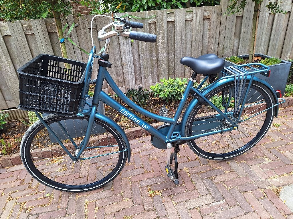 Cortina, Fietsen en Brommers, Fietsen | Dames | Damesfietsen, Overige merken, Terugtraprem, Versnellingen, Ophalen of Verzenden