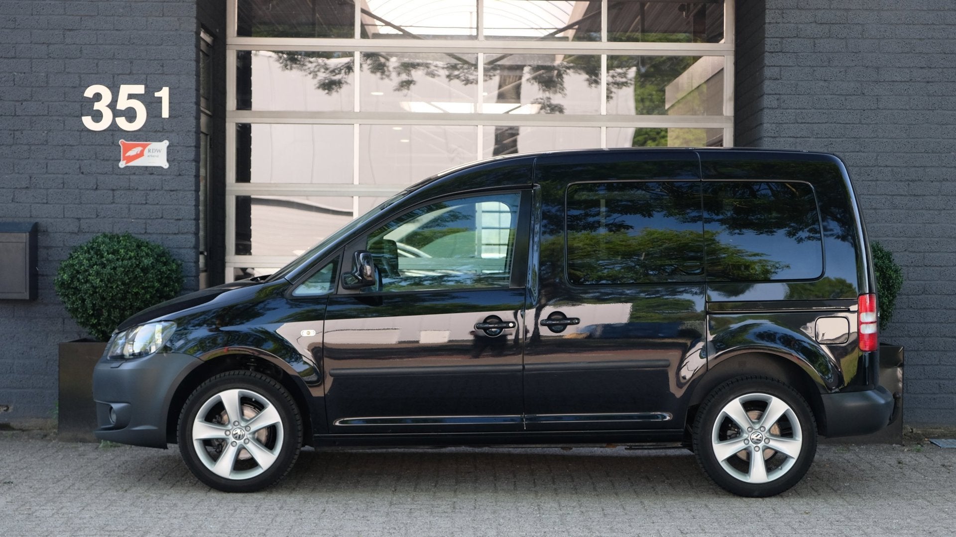 Volkswagen CADDY 1.2 TSI Trendline 105PK Stoelver|Trekhaak|, Auto's, Voorwielaandrijving, Euro 5, Stof, Gebruikt