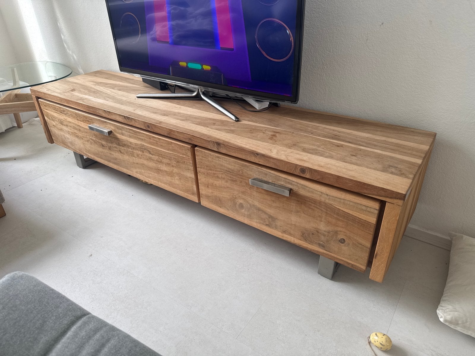 Massief houten seesham teak tv-meubel met lade en opbergvak, Ophalen, Gebruikt, 150 tot 200 cm, Minder dan 100 cm
