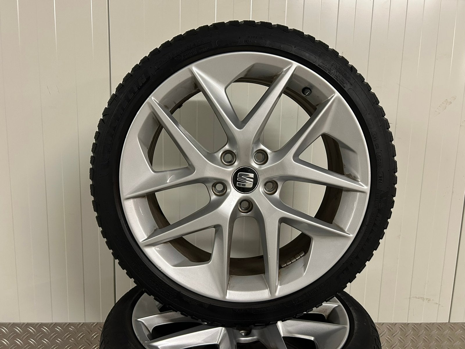 SEAT leon 5F FR 18 inch 5x112 Michelin Allseason 2024