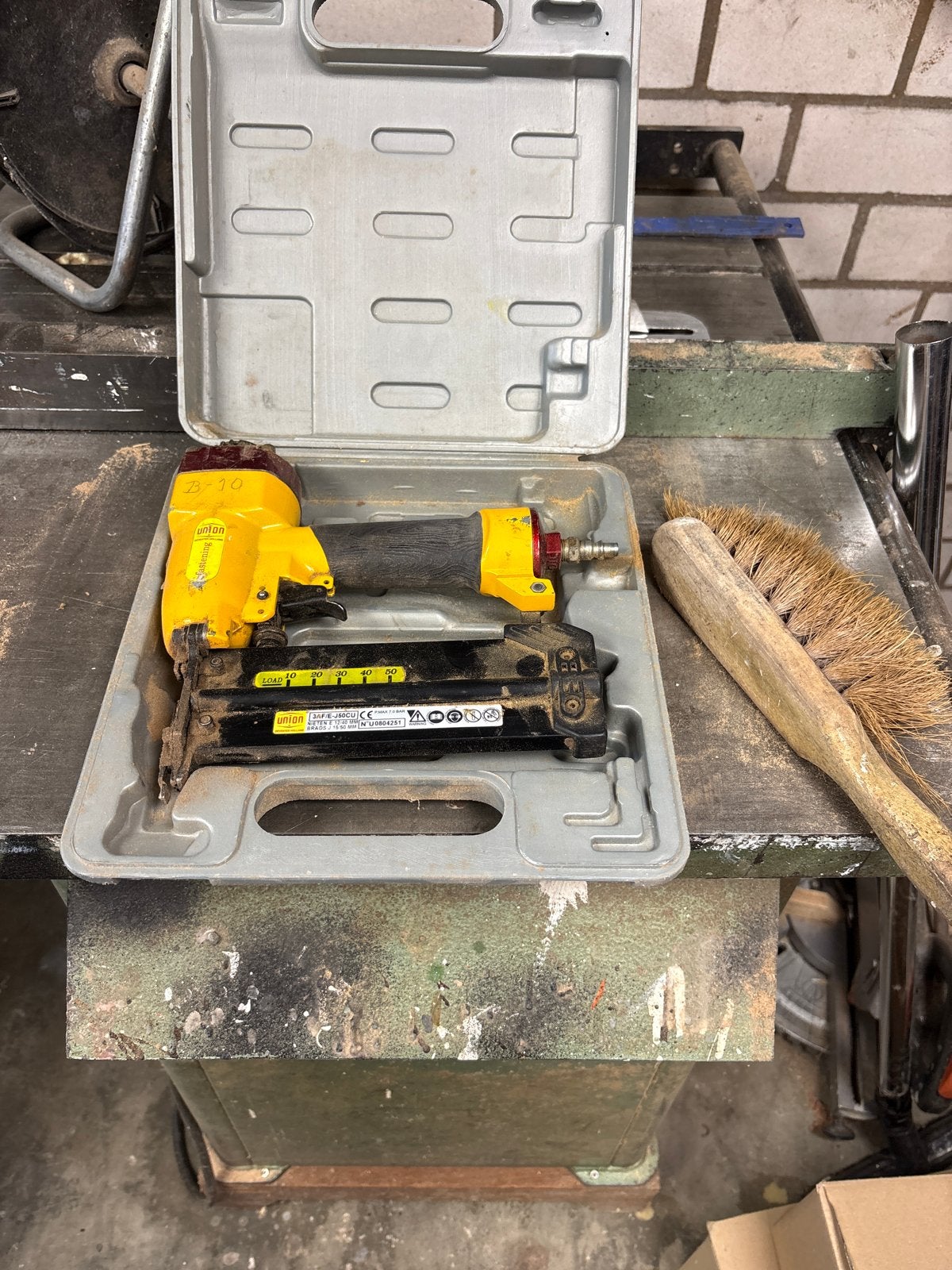 Union Tacker/Nietmachine in koffer, Ophalen of Verzenden, Gebruikt, Tacker/nietmachine, Overige merken
