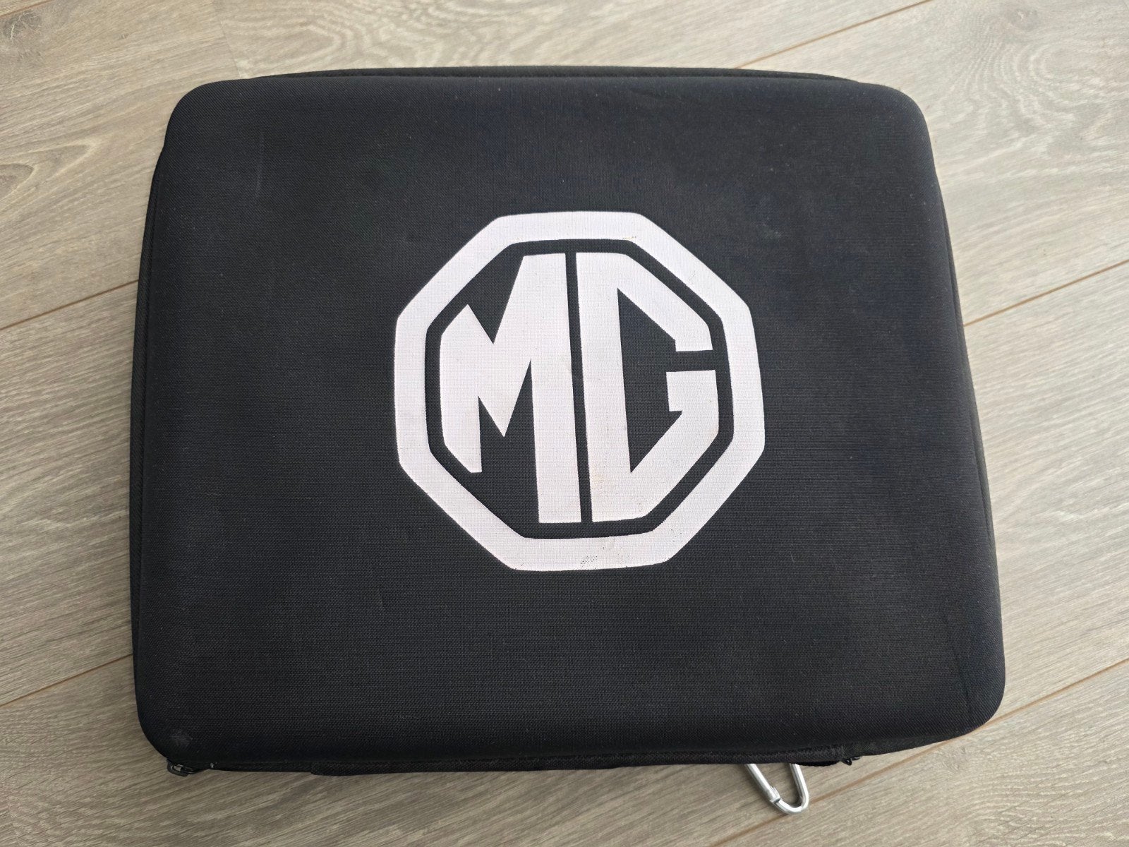 Originele MG thuislader Z.G.A.N, Ophalen, Zo goed als nieuw, Laadkabel