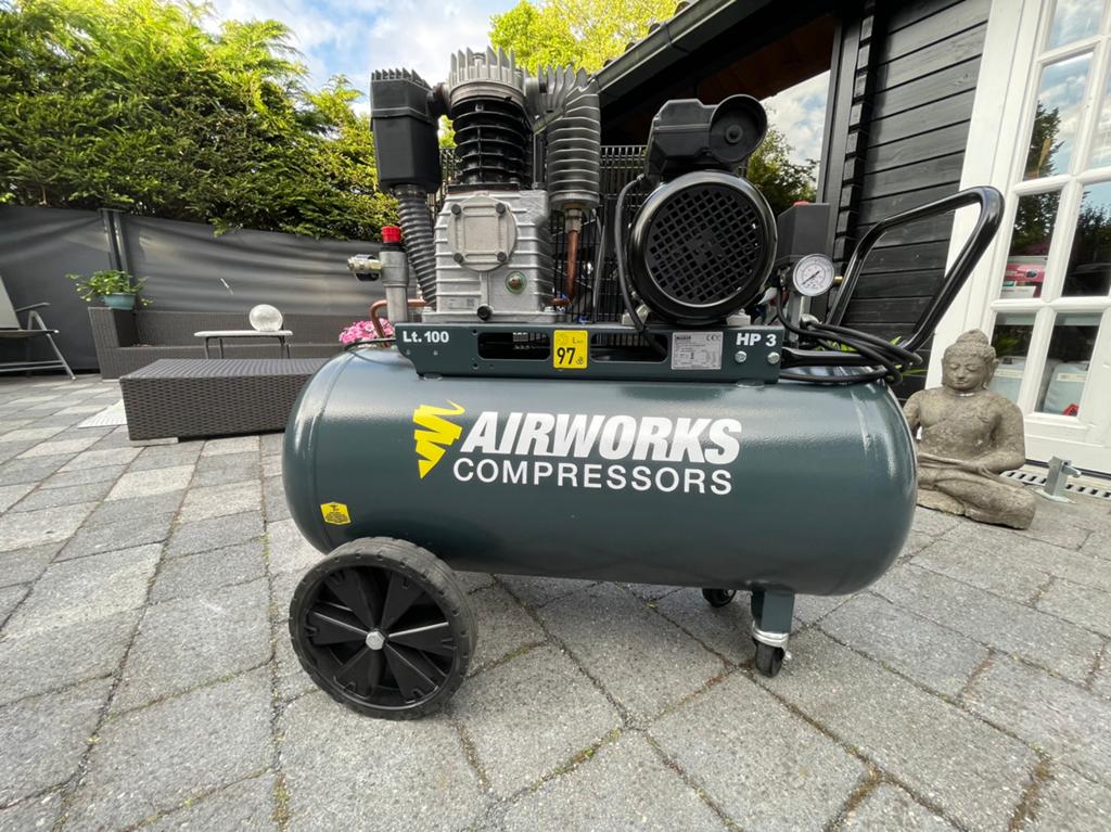 Krachtige compacte compressor, Ophalen
