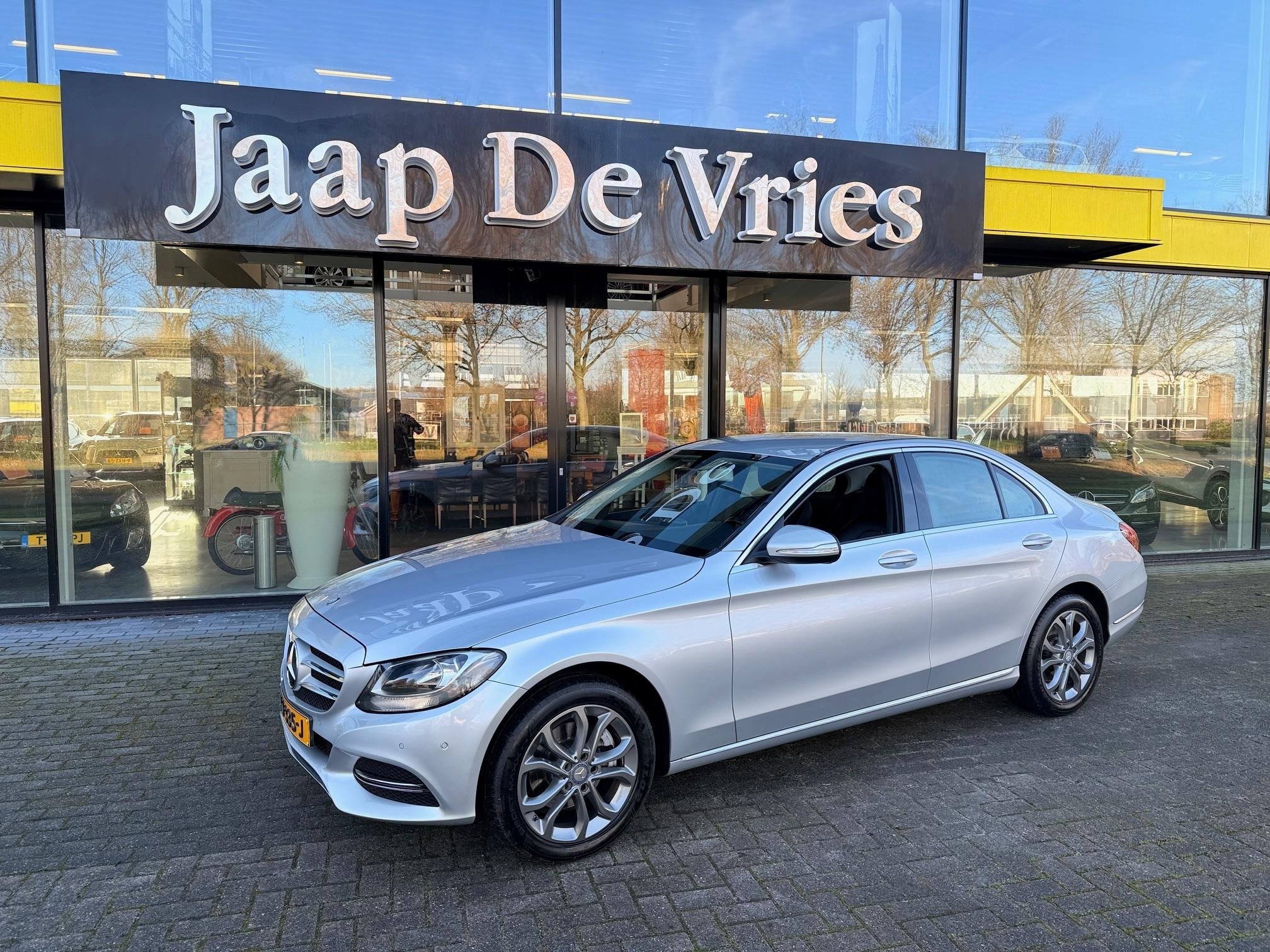 Mercedes-Benz C-klasse 200 Prestige, Auto's, Automaat, Euro 6, 4 cilinders, 1365 kg