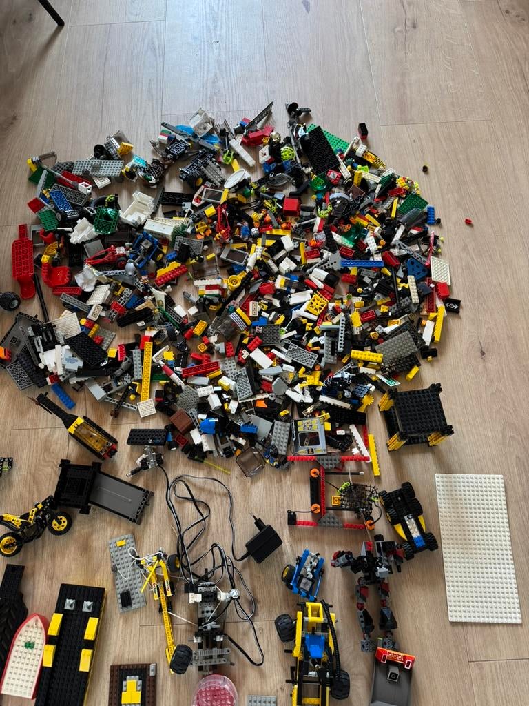 Doos met losse lego onderdelen, Ophalen, Gebruikt, Lego
