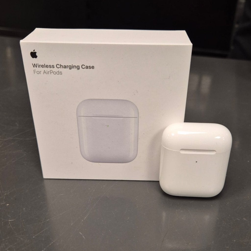 Apple Wireless Charging Case for Airpods | bijna nieuw (bon, Apple, Nieuw, Support@apple.com, One Apple Park Way
Cupertino, CA 95014
United States