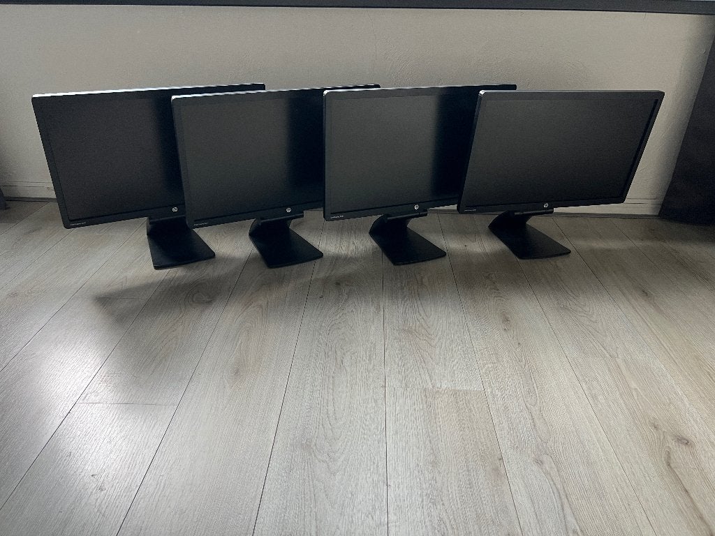 4x HP EliteDisplay E231 23” Full HD Monitor, Ophalen, Full HD, HP, Onbekend
