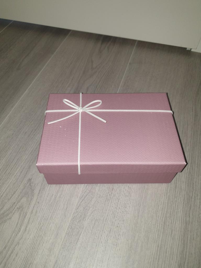 1 lege kado verpakking ., Ophalen, Zo goed als nieuw
