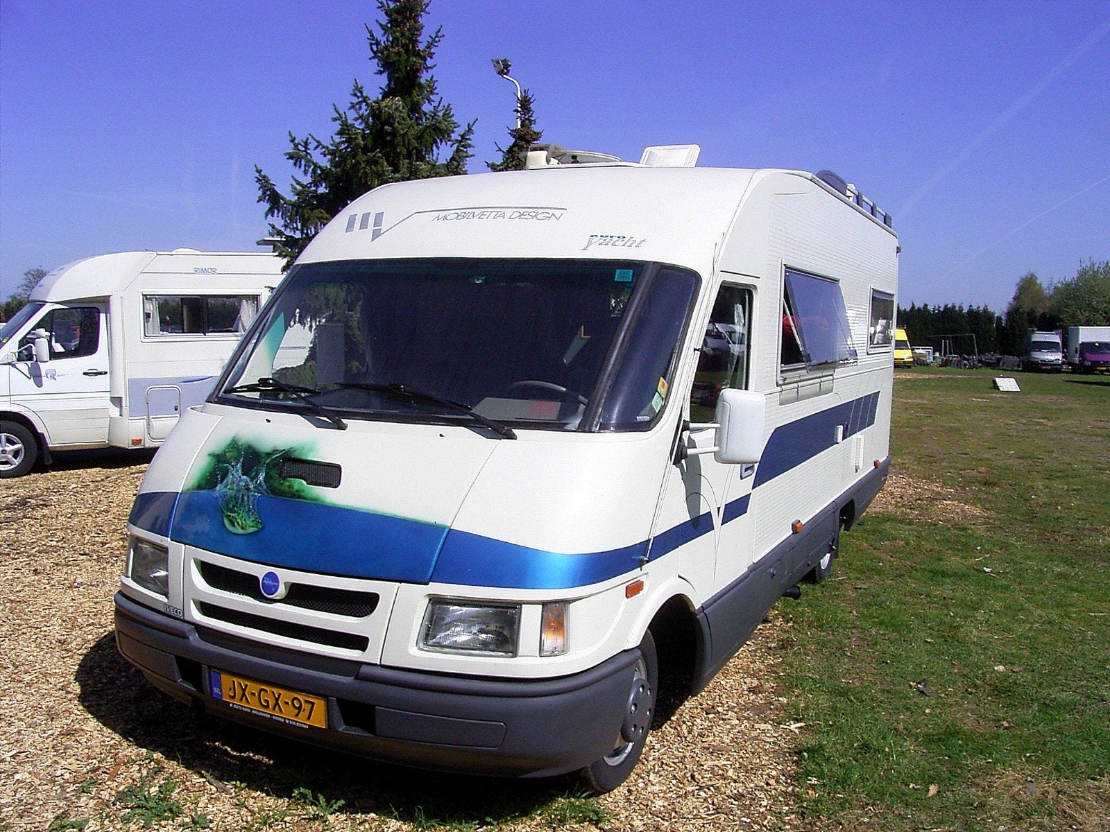 Mobilvetta euroyacht 170 integraal, Caravans en Kamperen, Campers, Chemisch toilet, Gaslek-detector, Ringverwarming, 6 tot 7 meter