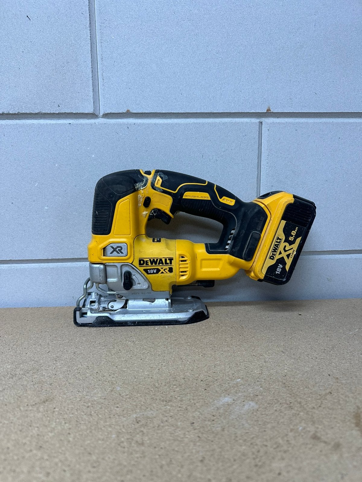 Dewalt decoupeerzaag incl accu, Decoupeerzaag, Ophalen of Verzenden, Zo goed als nieuw, 30 tot 70 mm