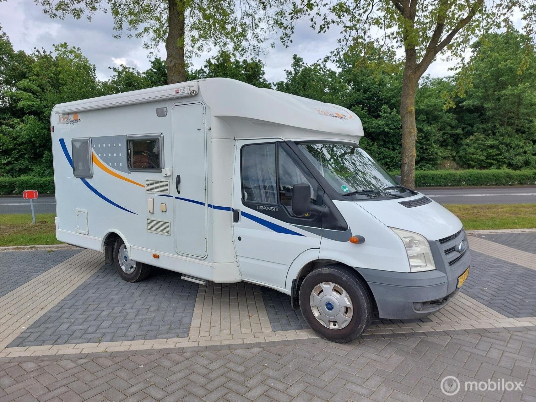 Capron T58 2008 140pk Euro4 OrigNL Compact! 2xzonnepaneel, Luifel, 6 tot 7 meter, Bedrijf, Diesel