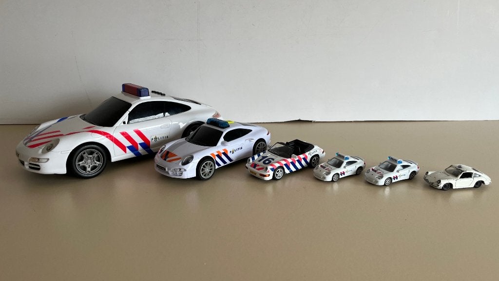 6x Modelauto Porsche Politie Rijkspolitie, Ophalen of Verzenden, Zo goed als nieuw, Auto, Overige merken