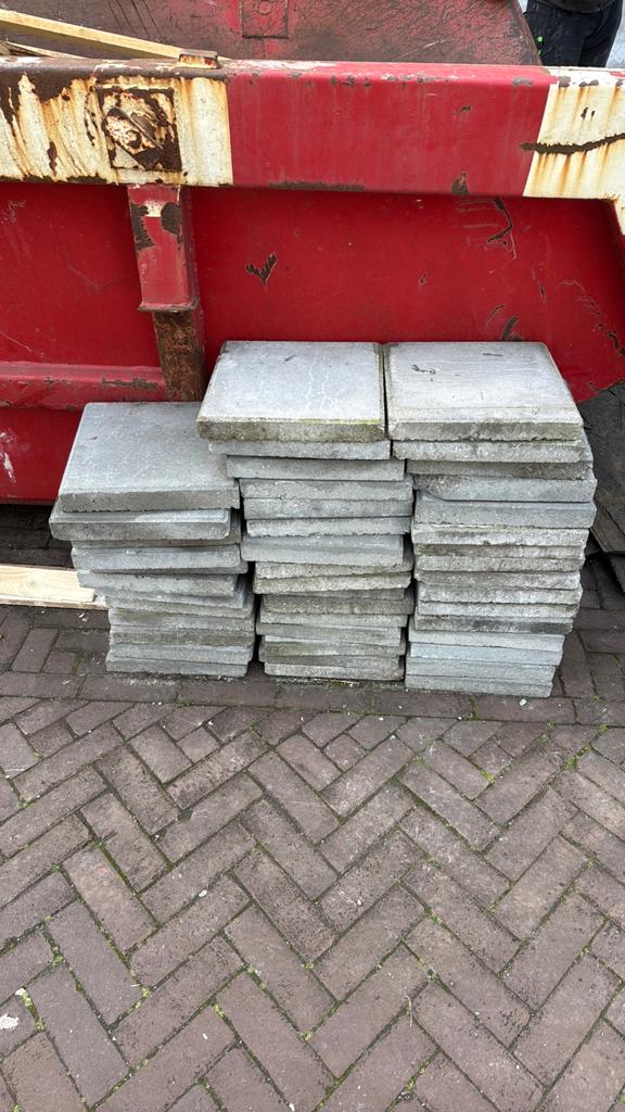 Stoeptegels gratis af te halen den haag, Ophalen of Verzenden, Beton, Terrastegels