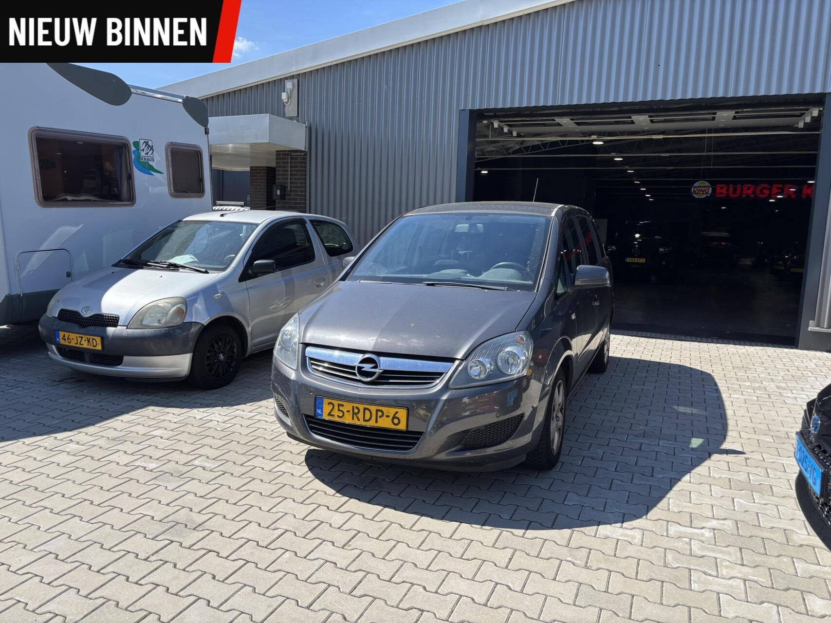 Opel Zafira 1.8 Edition 7-persoons - AUTOMAAT - AIRCO, Auto's, Opel, Euro 5, Stof, Gebruikt, 4 cilinders