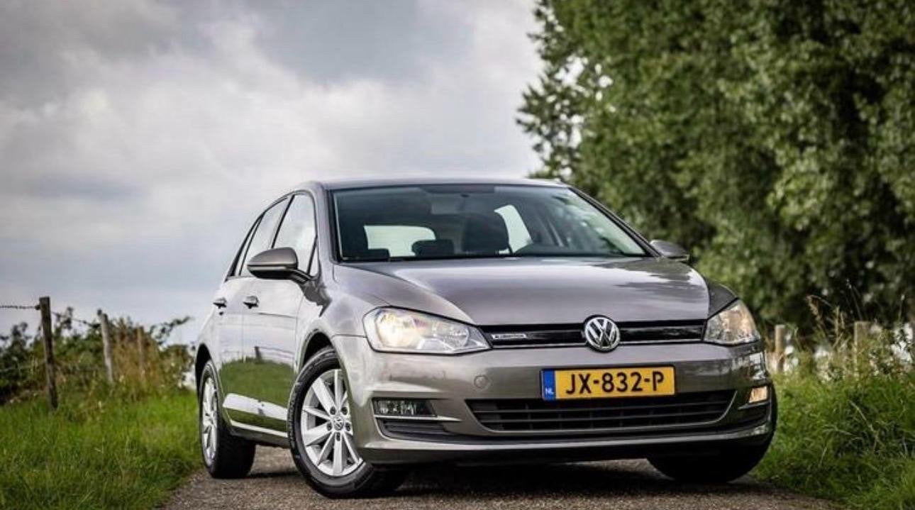 Volkswagen Golf 1.0 TSI 85KW DSG 5D 2016 Grijs, 1154 kg, 620 kg, 23 km/l, Origineel Nederlands