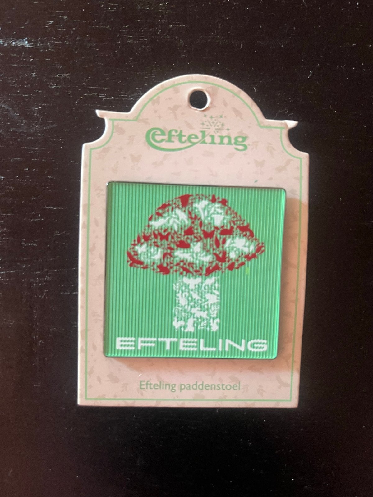 Efteling Paddenstoel pin, Verzamelen, Efteling, Ophalen of Verzenden, Nieuw, Button of Speldje