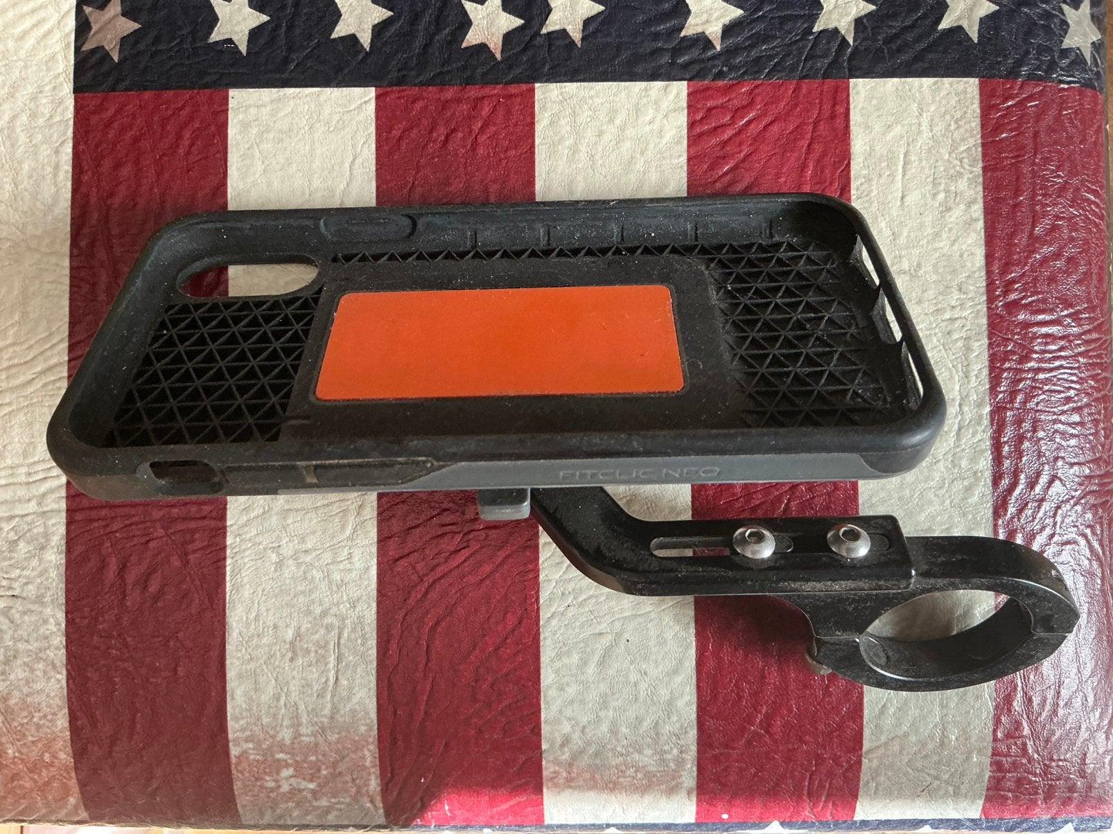 Mobiele telefoon houder fiets of motor houder afneembaar, Ophalen, Zo goed als nieuw, Fiets