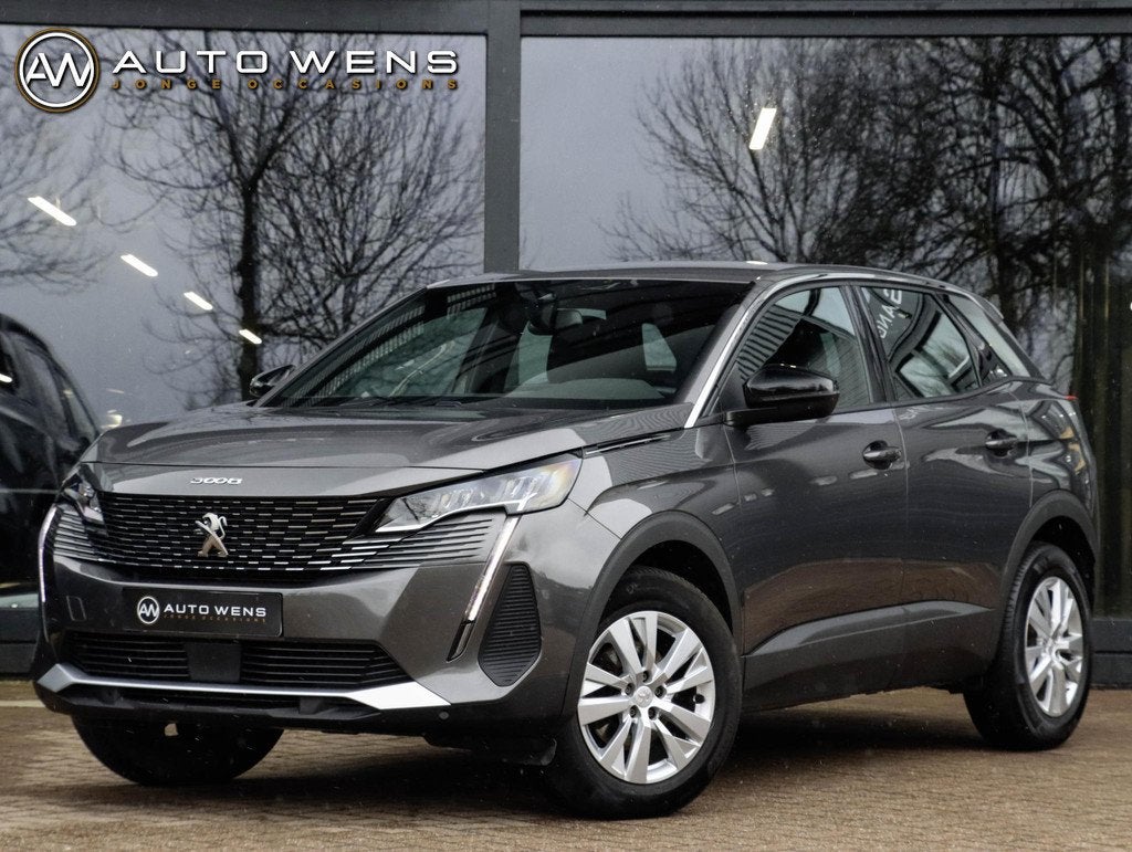 Peugeot 3008 1.2 PureTech Active 42.839km! | Stoelverwarming, Voorwielaandrijving, Stof, Gebruikt, 1199 cc