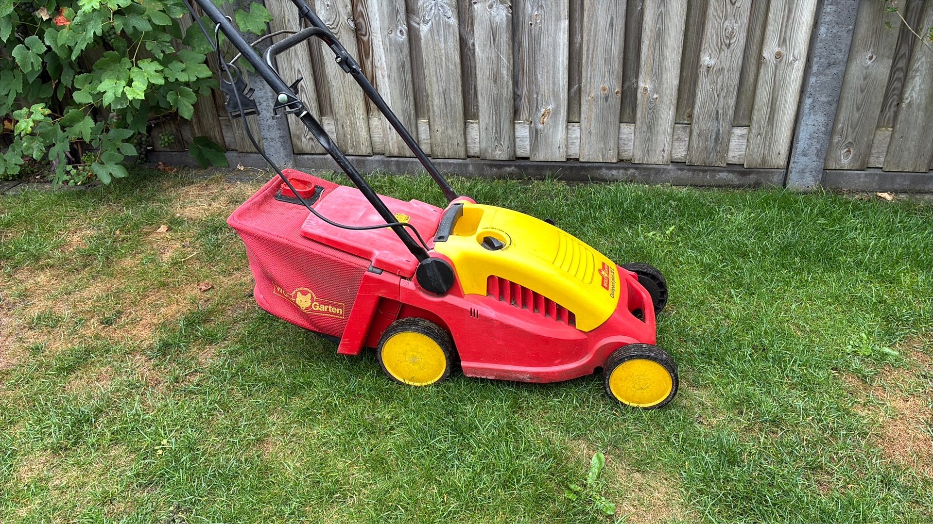 Wolf compact plus 32e met mulch stand, Tuin en Terras, Grasmaaiers, Ophalen, Cirkelmaaier, Elektrische grasmaaier, 30 t/m 39 cm