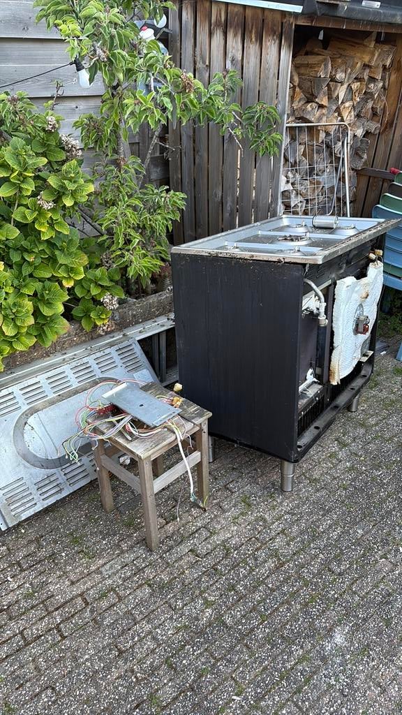 Oud ijzer, Witgoed en Apparatuur, Ovens, Ophalen, Gebruikt, Minder dan 45 cm