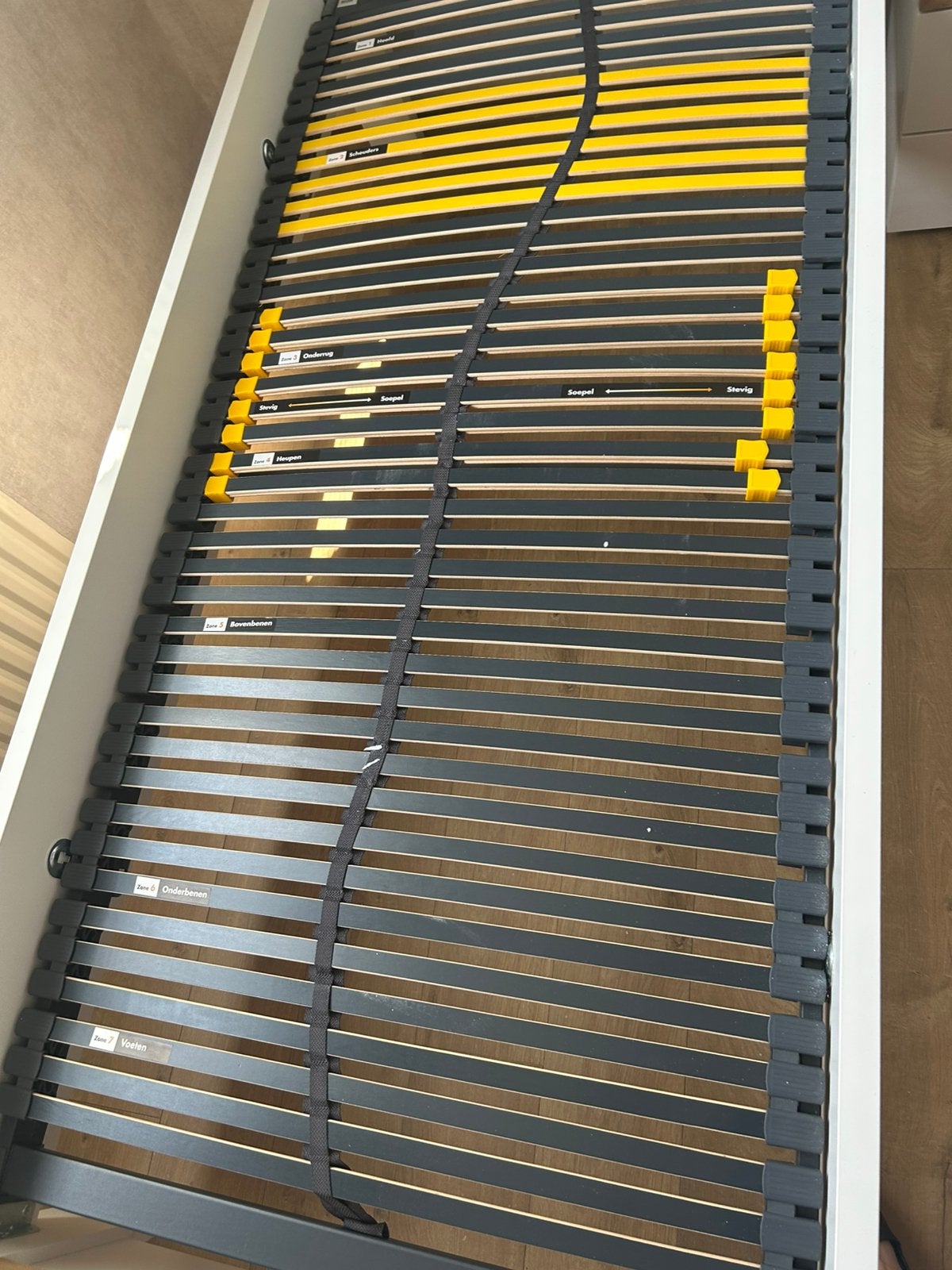 Senioren bed, Huis en Inrichting, Ophalen, Zo goed als nieuw, Eenpersoons, 90 cm