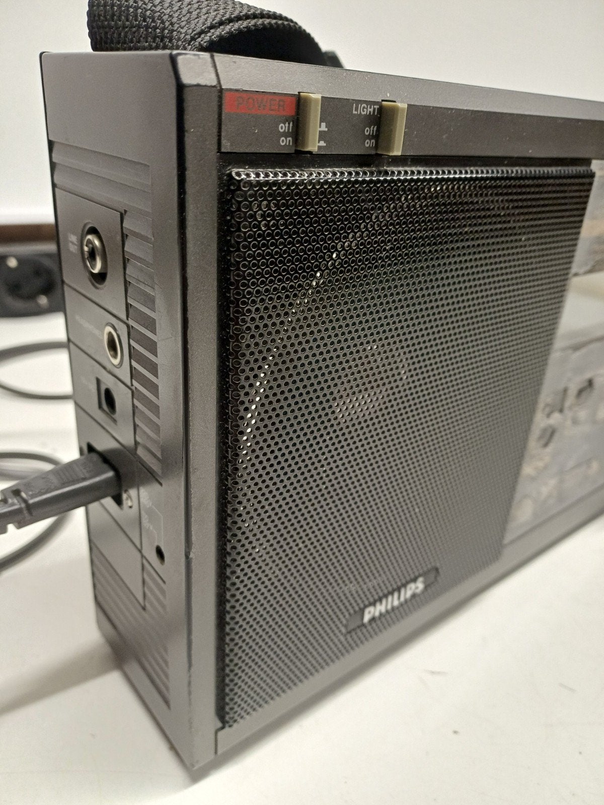Philips D2935 PLL Wereldradio uit de jaren '80, Ophalen of Verzenden, Gebruikt, Wereldontvanger