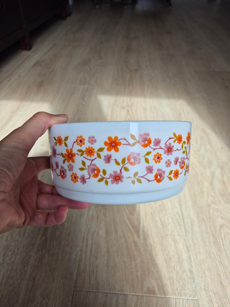 Vintage Arcopal France schaal met bloemendecor, Ophalen of Verzenden