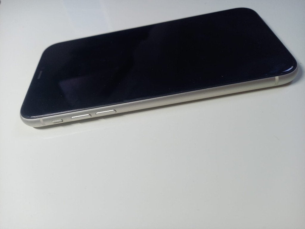 Iphone 11 - wit, Telecommunicatie, Ophalen, 83 %, Wit, IPhone 11