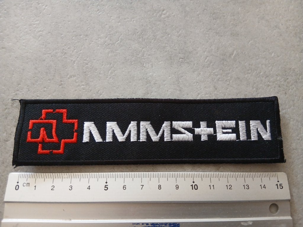 Rammstein mooie + leuke logo patch strip 8 -- 15.5 x 4 cm, Verzenden, Nieuw, Kleding