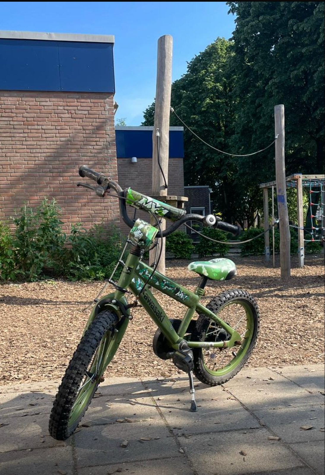 Kawasaki kinderfiets 16 inch / BMX legergroen handrem, Ophalen, Gebruikt, Terugtraprem, 16 tot 20 inch