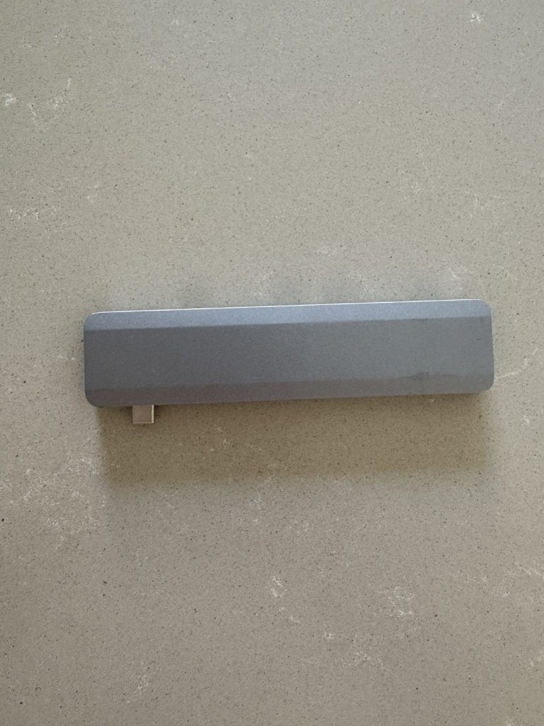 USB-C hub met HDMI, USB-A en SD/TF-kaartlezer, Ophalen of Verzenden, Zo goed als nieuw, Laptop