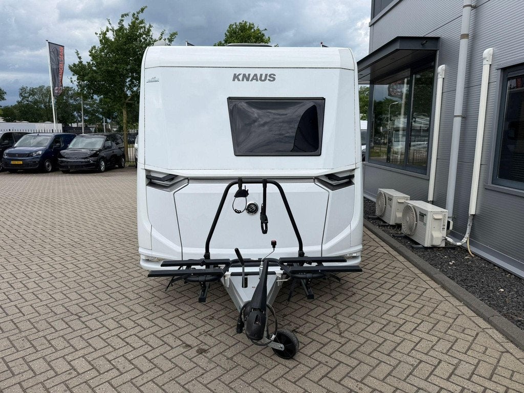 Knaus W02 Azur 500 FU Airco l Mover l Automaat poten l Route, Caravans en Kamperen, Caravans, Vast bed, Rondzit, 7 tot 8 meter