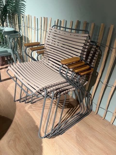 4x Houe Click dining chair, Ophalen, Zo goed als nieuw, Kunststof, Stapelbaar