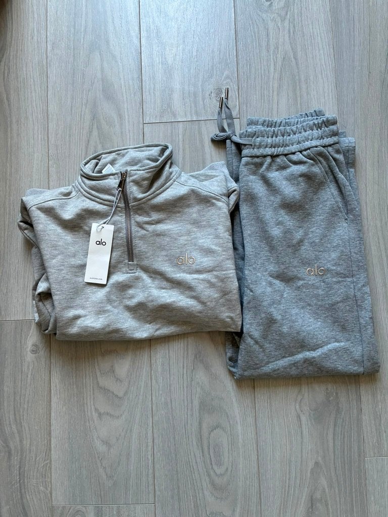 Alo Yoga Accolade Sweat Set Grey, Kleding | Heren, Sportkleding, Alo Yoga, Maat 48/50 (M), Wandelen of Outdoor, Nieuw