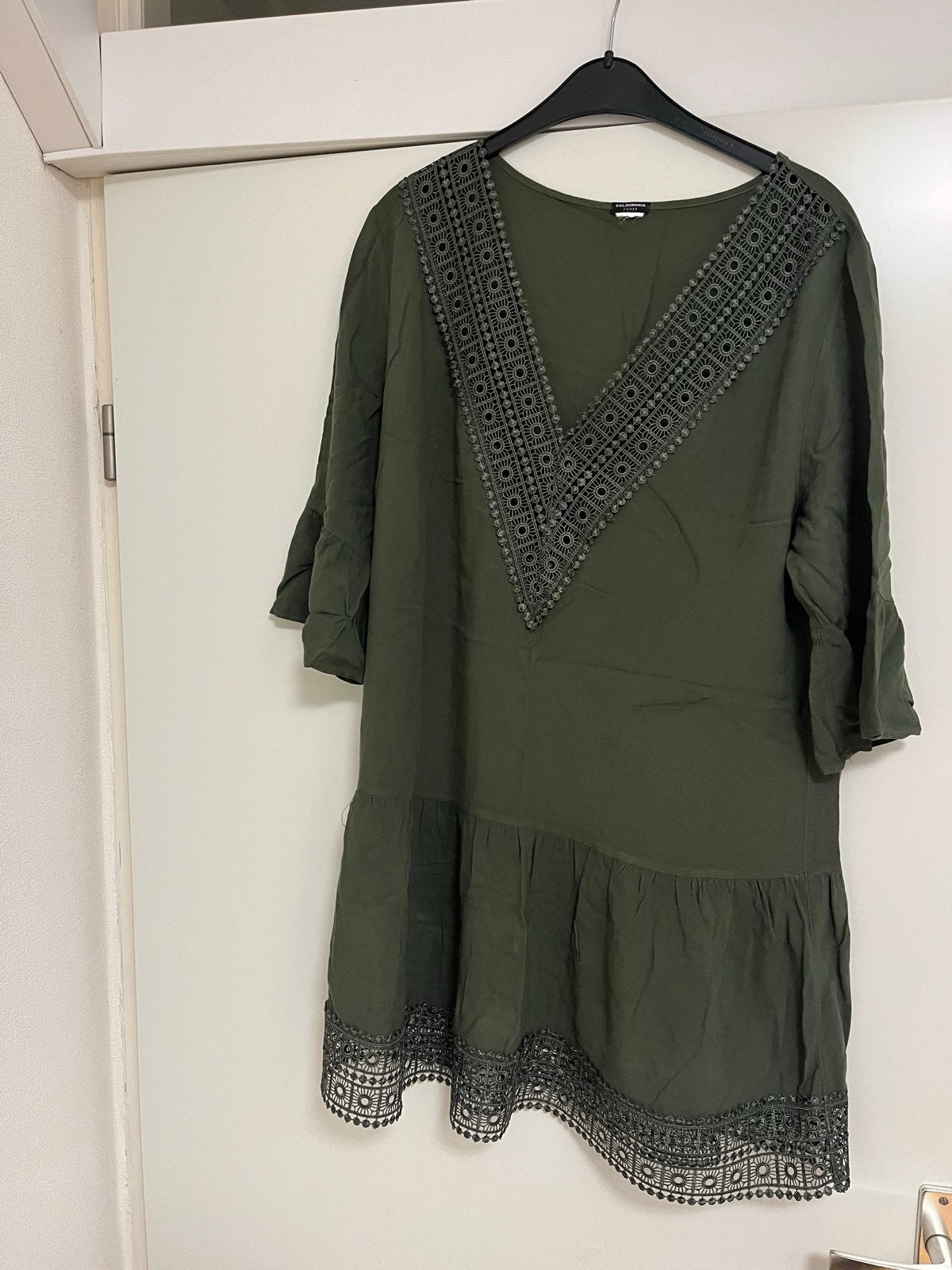 Calzedonia Jurk met Kant - Maat L, Kleding | Dames, Maat 42/44 (L), Ophalen of Verzenden, Zo goed als nieuw, Boven de knie