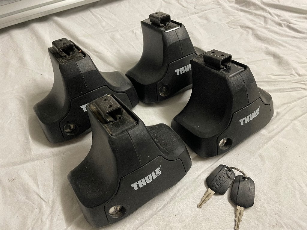 Thule Rapid system 754 Dakdrager voetenset, Ophalen of Verzenden, Zo goed als nieuw