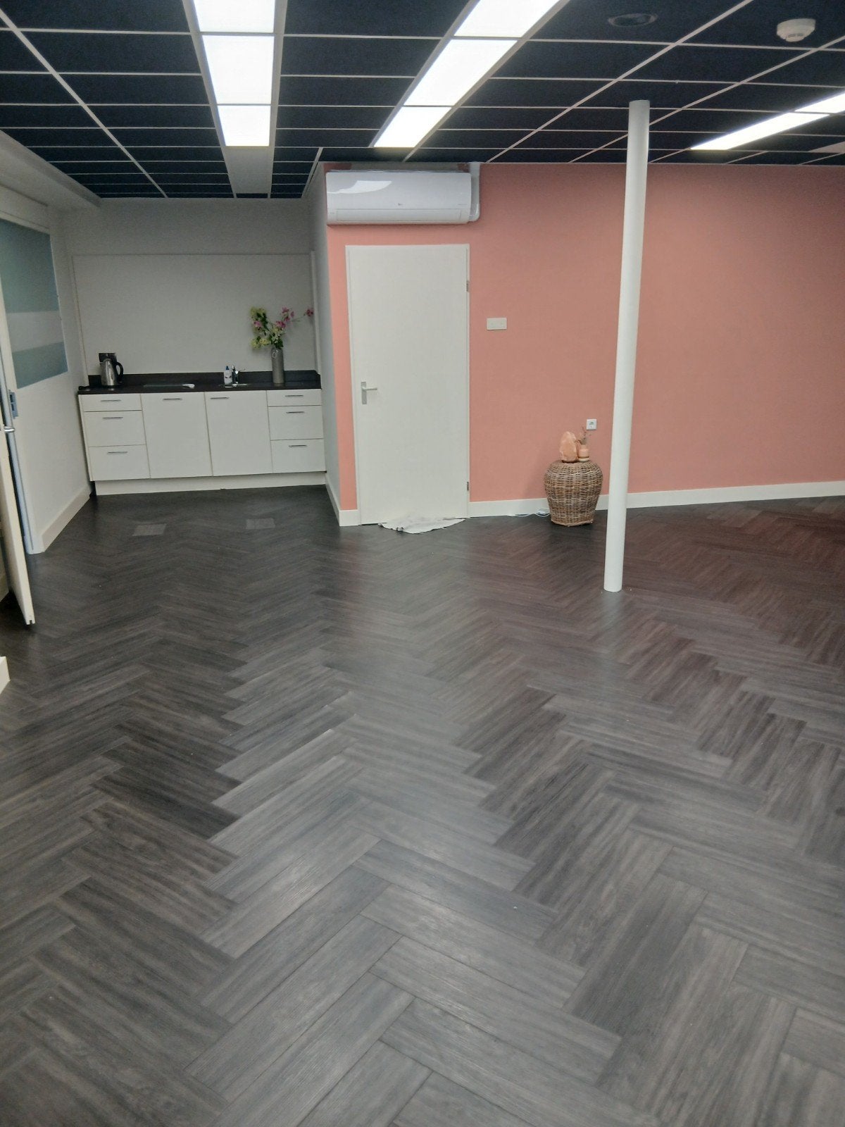 te huur 80m2 bedrijfsruimte Hooglanderveen, Zakelijke goederen, 80 m², Huur, Bedrijfsruimte