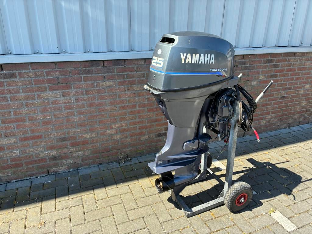 Yamaha 25 pk 4 takt High Thrust, vaarklaar ! Elek. Start, Watersport en Boten, 10 tot 30 pk, Viertaktmotor, Ophalen of Verzenden