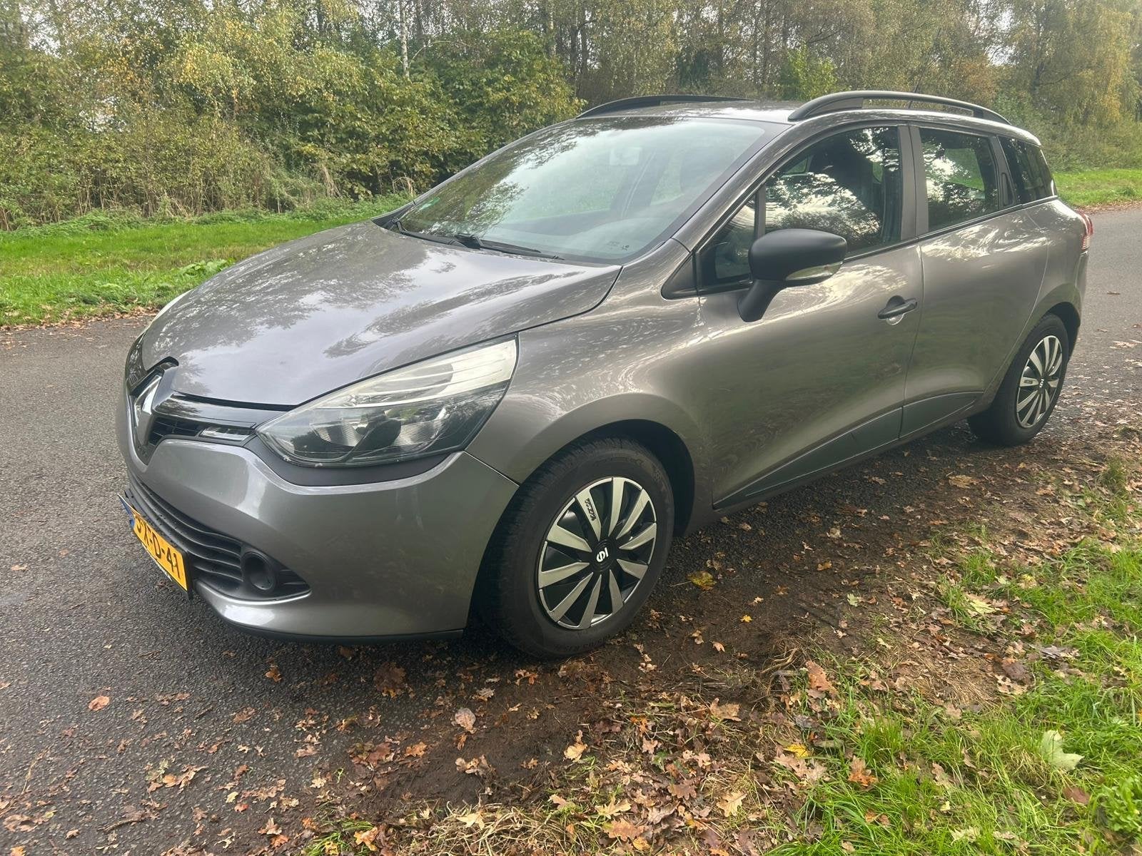 Renault Clio Estate 1.5 dCi ECO Authentique, Auto's, Voorwielaandrijving, Euro 5, Gebruikt, 4 cilinders