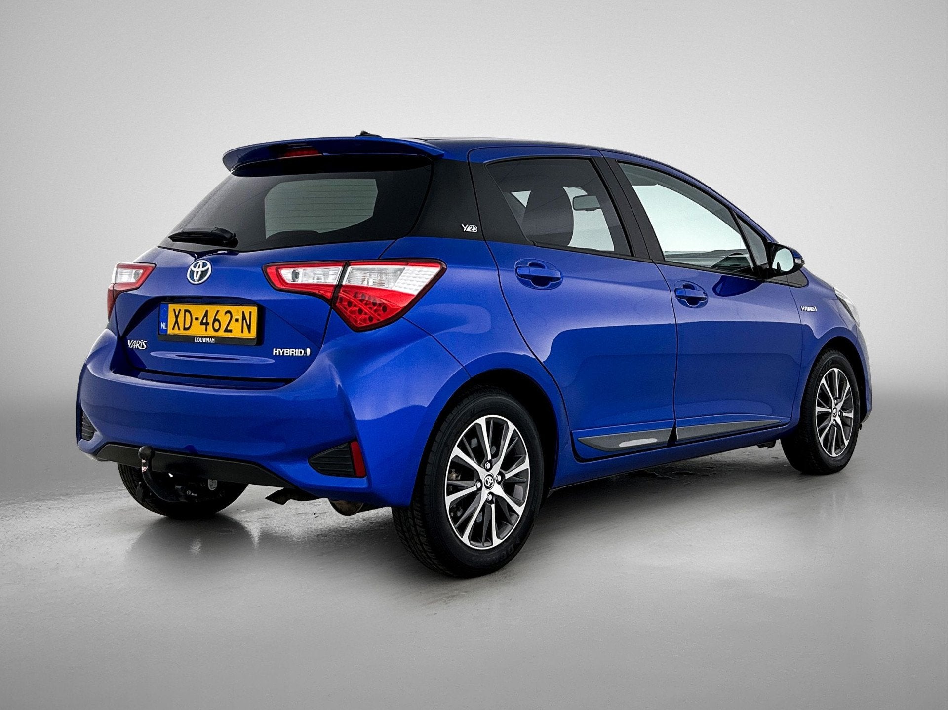 Toyota Yaris 1.5 Hybrid Y20 | Dealer onderhouden | Navigatie, 12 maanden, Euro 6, 4 cilinders, Blauw
