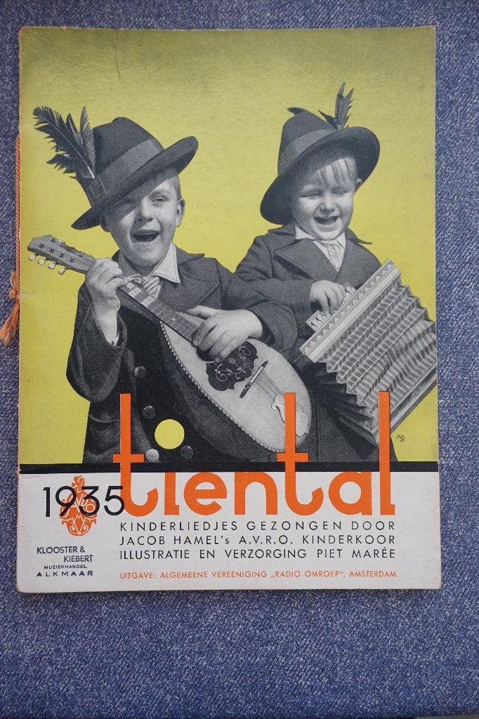 Kinderliedjes 1935 AVRO kinderkoor o.l.v. Jacob Hamel, Boeken, Ophalen of Verzenden, Gelezen, Genre of Stijl