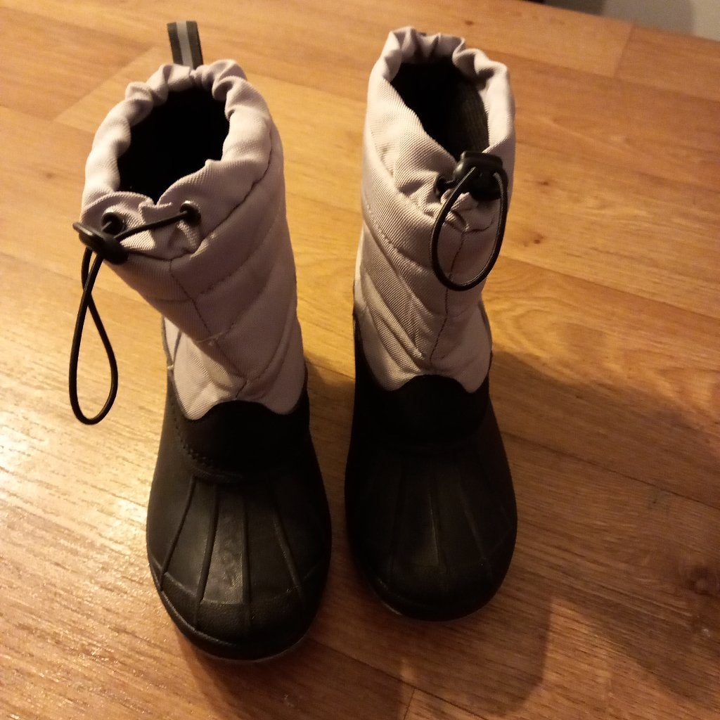 Kangaroos snowboots maat 35 ., Kinderen en Baby's, Kinderkleding | Schoenen en Sokken, Kangaroos, Jongen of Meisje, Ophalen of Verzenden