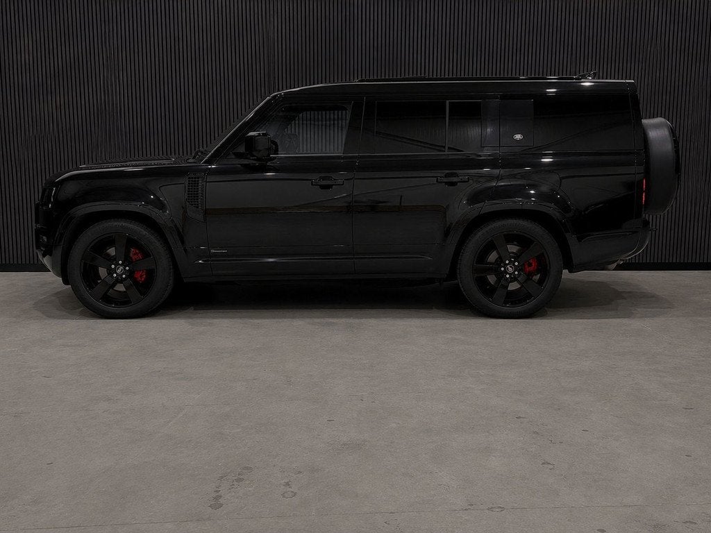 Land Rover Defender 130 3.0 P400 130 X-Dynamic HSE 8P / Pano, Auto's, Land Rover, Automaat, Gebruikt, Euro 6, 3000 kg
