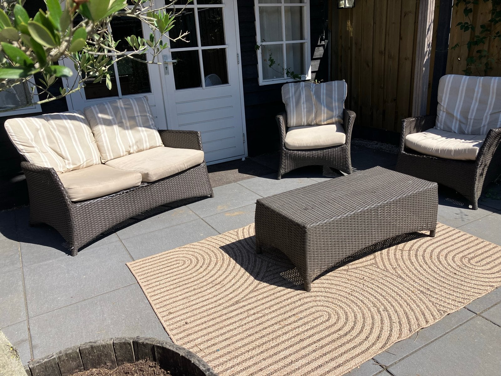 Wicker Loungeset met 2 Stoelen, Bank en Salontafel, Tuin en Terras, Tuinsets en Loungesets, Ophalen, 4 zitplaatsen, Gebruikt, Loungeset