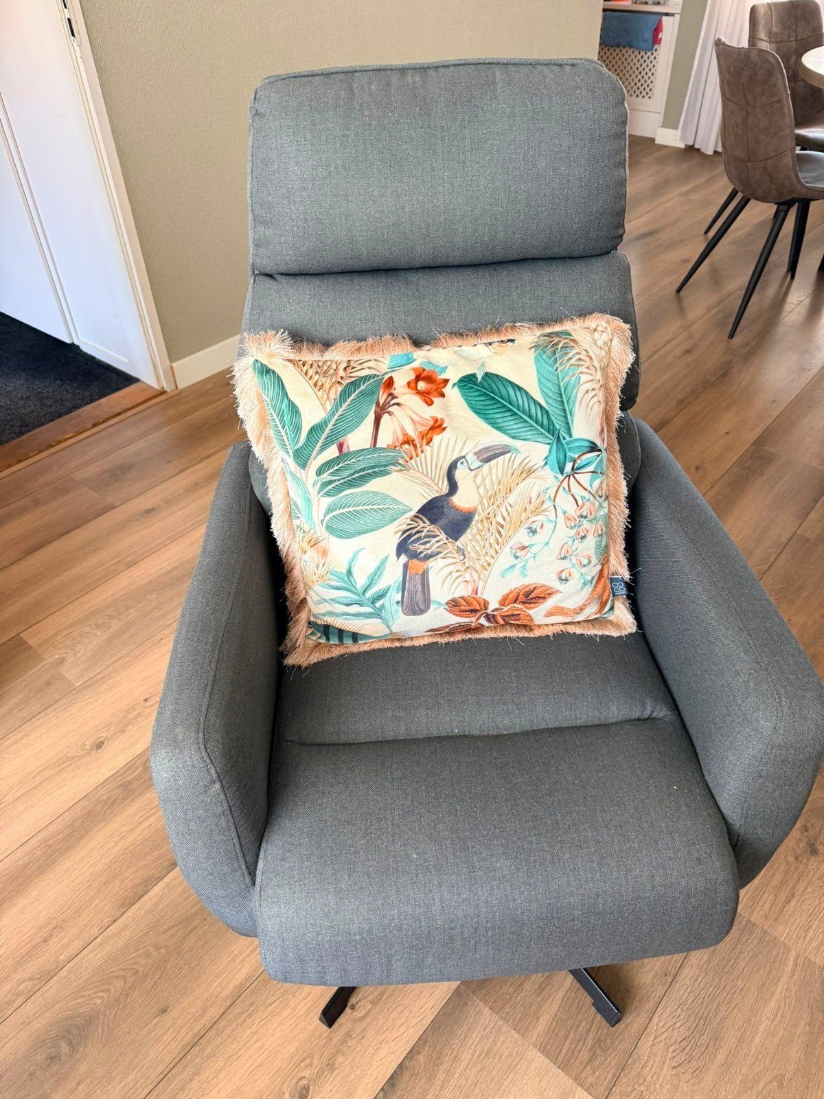Draaistoel met hoge rugleuning, Huis en Inrichting, Fauteuils, Ophalen, Minder dan 75 cm, Stof, 50 tot 75 cm
