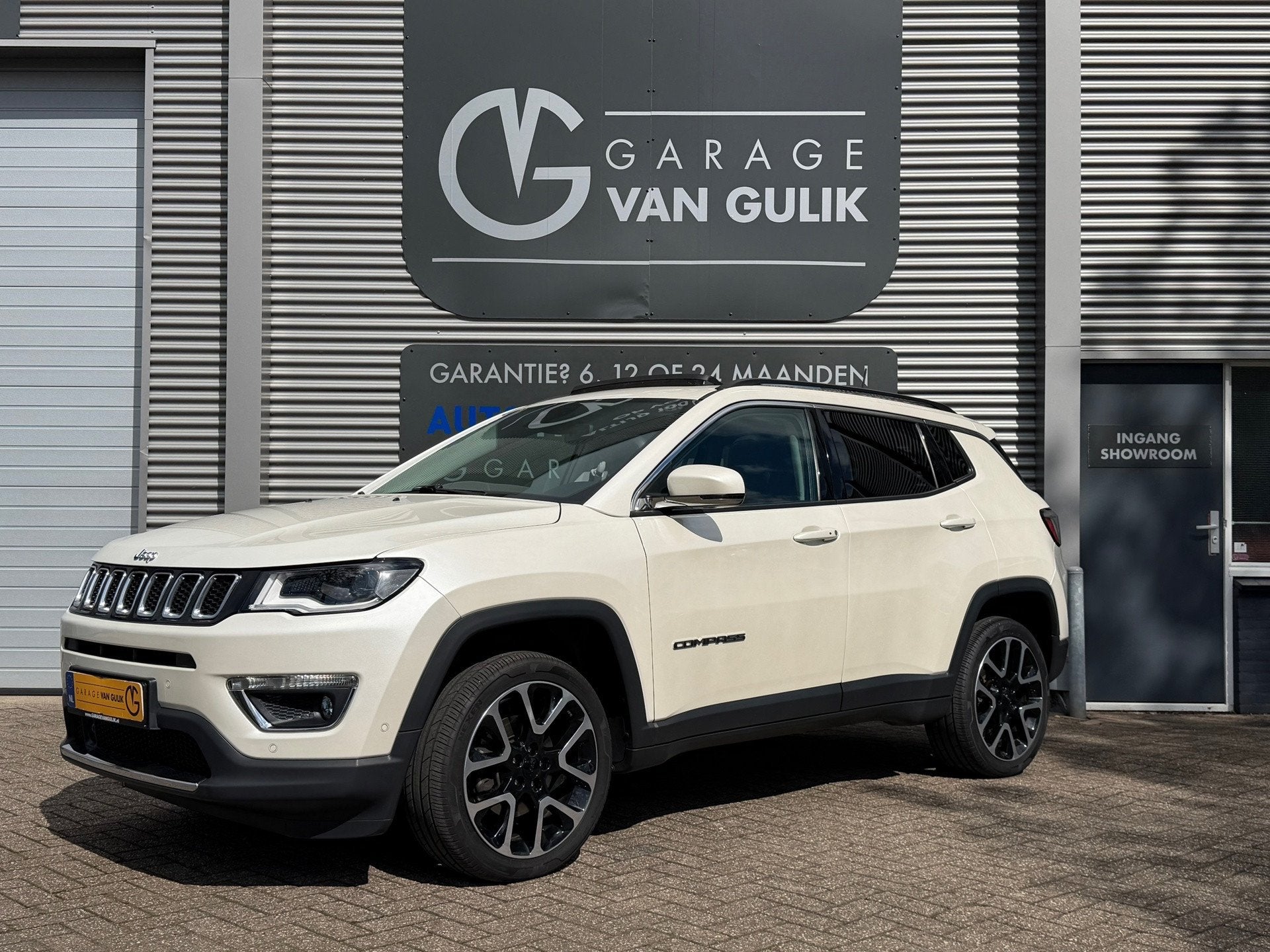 Jeep Compass 1.4 170PK Limited 4x4 Automaat Panodak,Clima,Cr, Auto's, Automaat, 450 kg, Gebruikt, Zwart