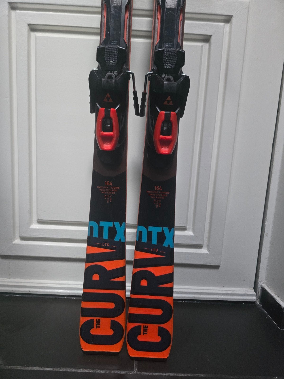 164cm FISCHER THE CURV RC4 DTX LTD 1000€  gevorderd top ski, 160 tot 180 cm, Fischer, Ophalen of Verzenden, Zo goed als nieuw