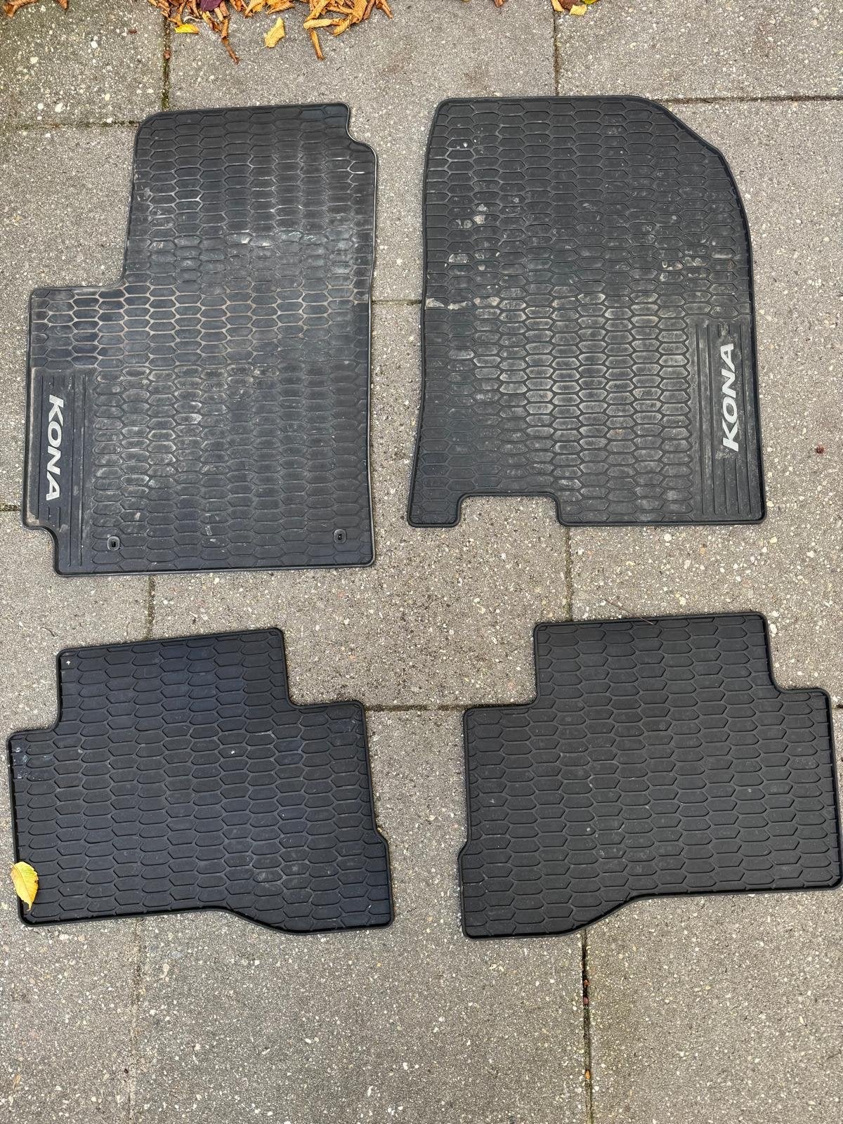 Rubberen matten voor Hyundai Kona, Ophalen, Gebruikt